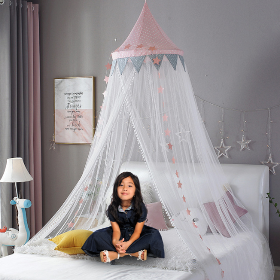 ciel de lit bebe etoile rose fille heureuse