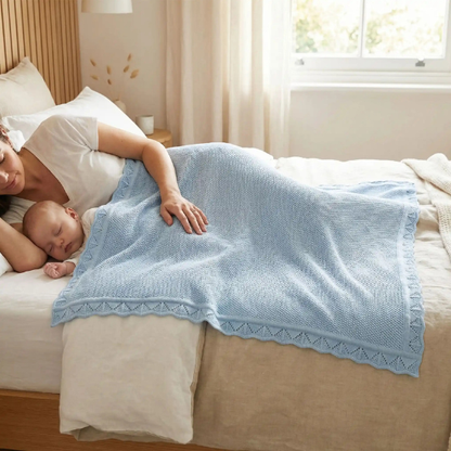 couverture bebe tricot mignon endormi avec sa maman