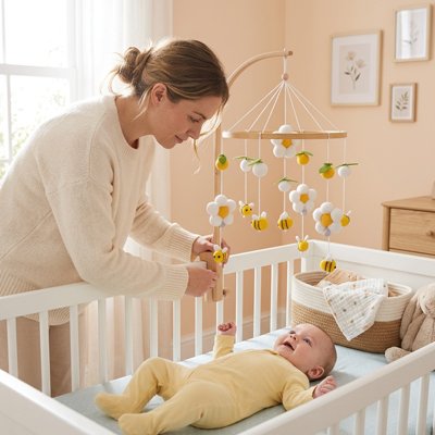 mobile pour lit bebe motif abeilles