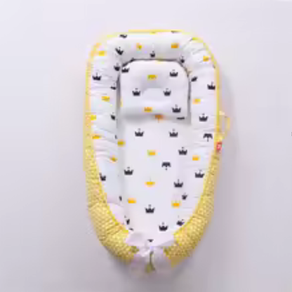 reducteur de lit bebe couronne confortable pour nuits