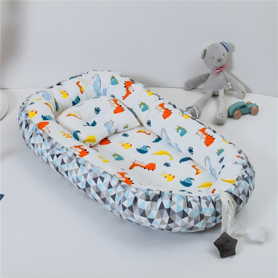 reducteur de lit blanc anime baby