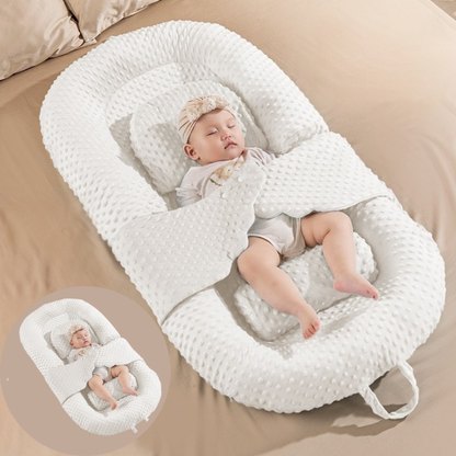 reducteur de lit blanc forme poule pliable