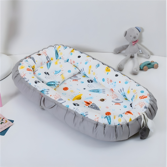 reducteur de lit gris anime decror espace bebe