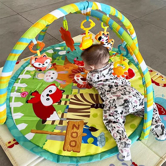 tapis eveil sensoriel bebe joue et plonger