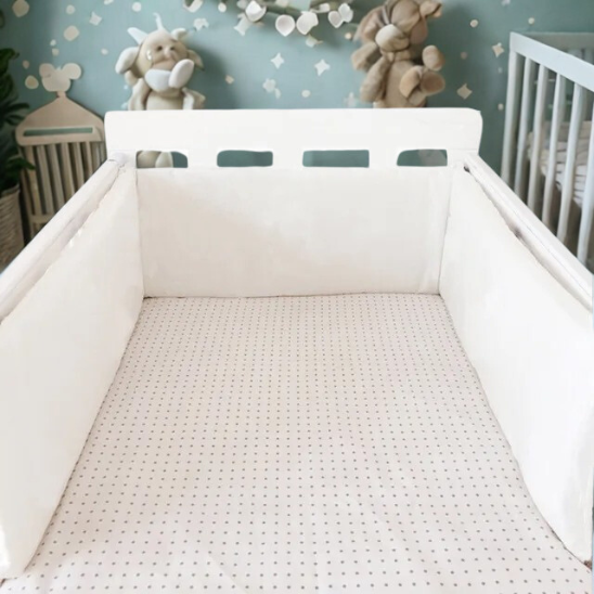 tour de lit bebe blanc chambre mignonne