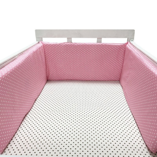 tour de lit rose fonce petites etoiles