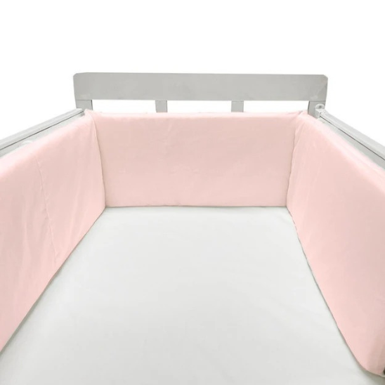 tour de lit rose pastel