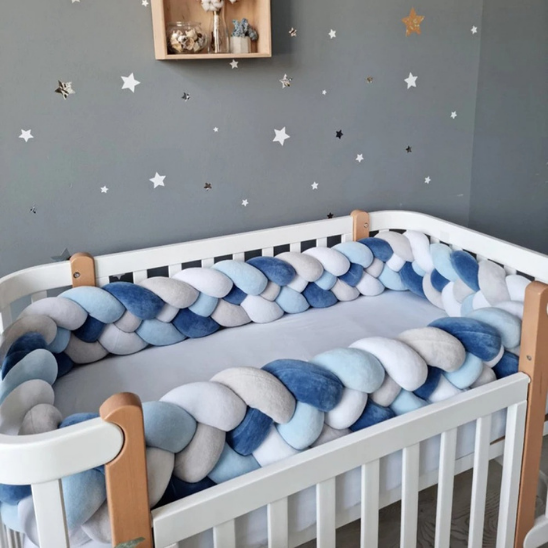 tresse de lit bebe bleu marine blanche bleu