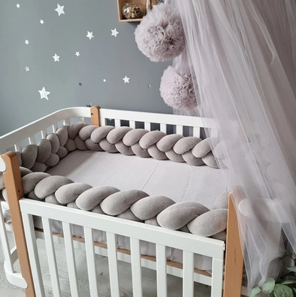 tresse de lit bébé gris chambre enfant