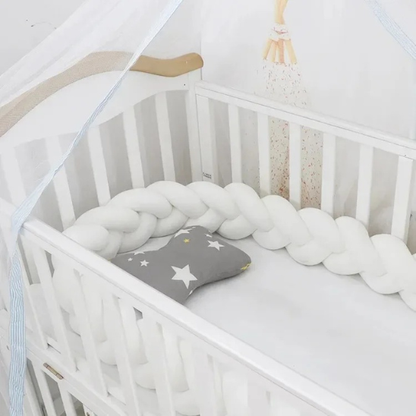 tresse de lit blanche securisant pour bambin